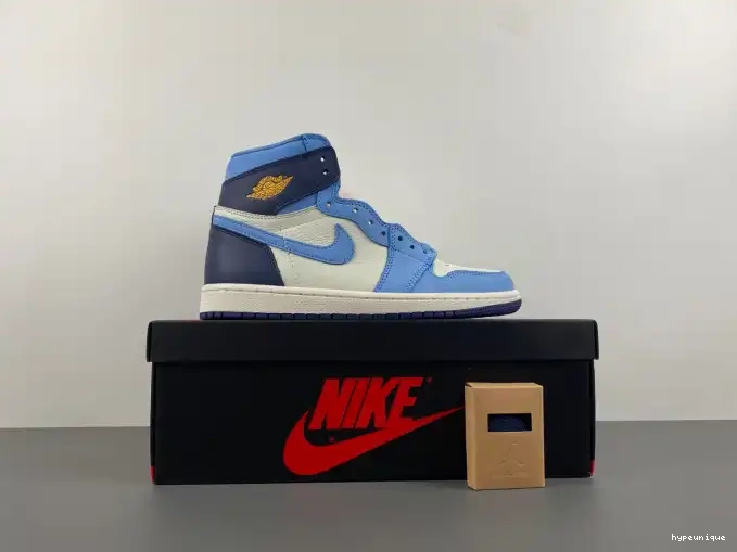 HYPE WMNS OG FD2596-400 Jordan 1 Air First High Flight in 0507